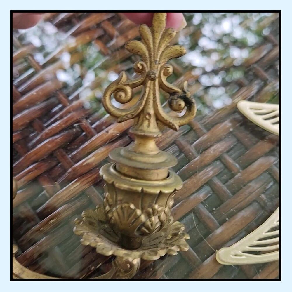 Candle Sconce Pair, 1850s French Ormolu Gilt Fleur de lis snuffers, Swivels - Picture 9 of 16